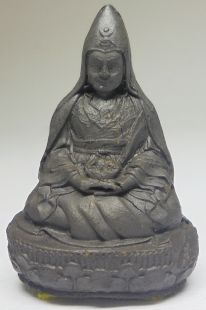 Guru Dewa Chenpo Mendup statue