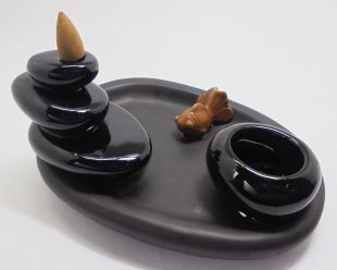 Procelain incense fountain (ceramic buner)