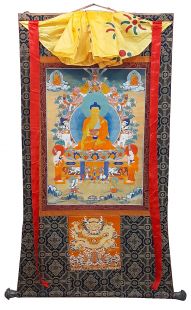 Assorted 〝Sakyamuni Buddha〝 thanka with brocade.