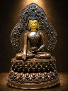 Finely Carved Red Copper Shakyamuni Buddha Statue